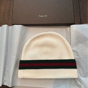 Gucci Beanie off white with green and red stripes. SKU 8031041415
